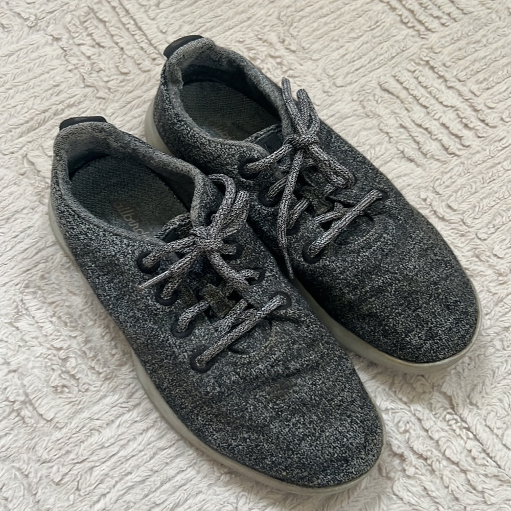 Allbirds Wool Runner size 9, natural grey with light grey sole